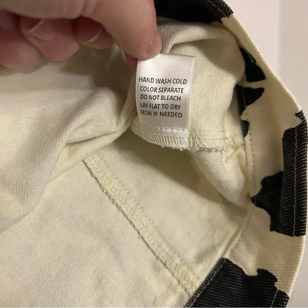 Le Lis Collection Womens Cow Printed Denim Button Up Jacket Small 100% Cotton - Picture 10 of 10